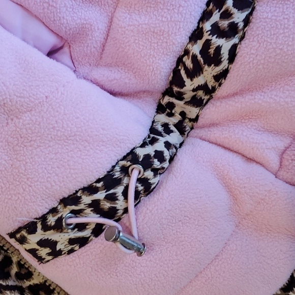 The Children's Place animal print ski jacket with removable hood. Size 6 -9 mo - Picture 8 of 10